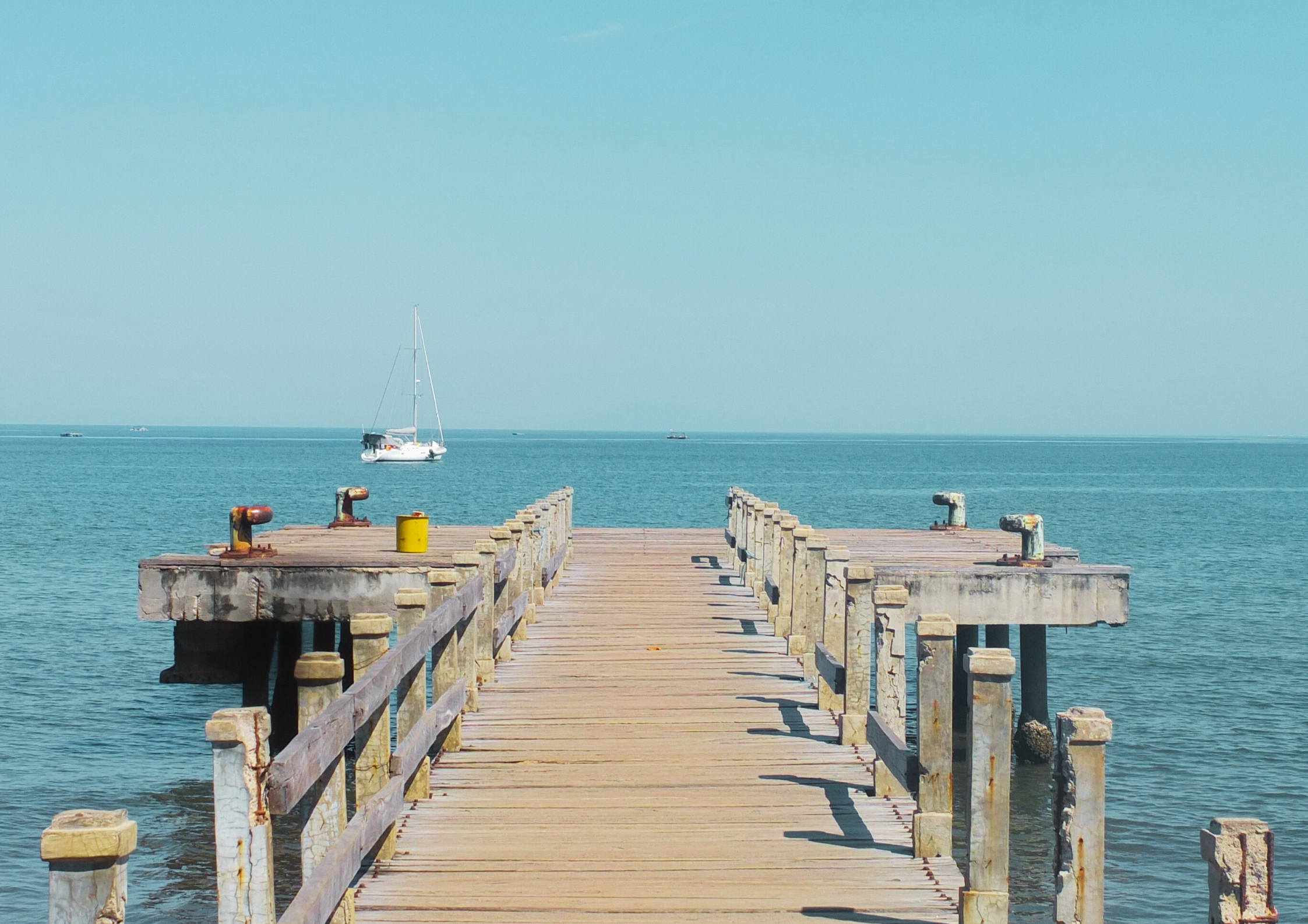 Lovina Beach Pier