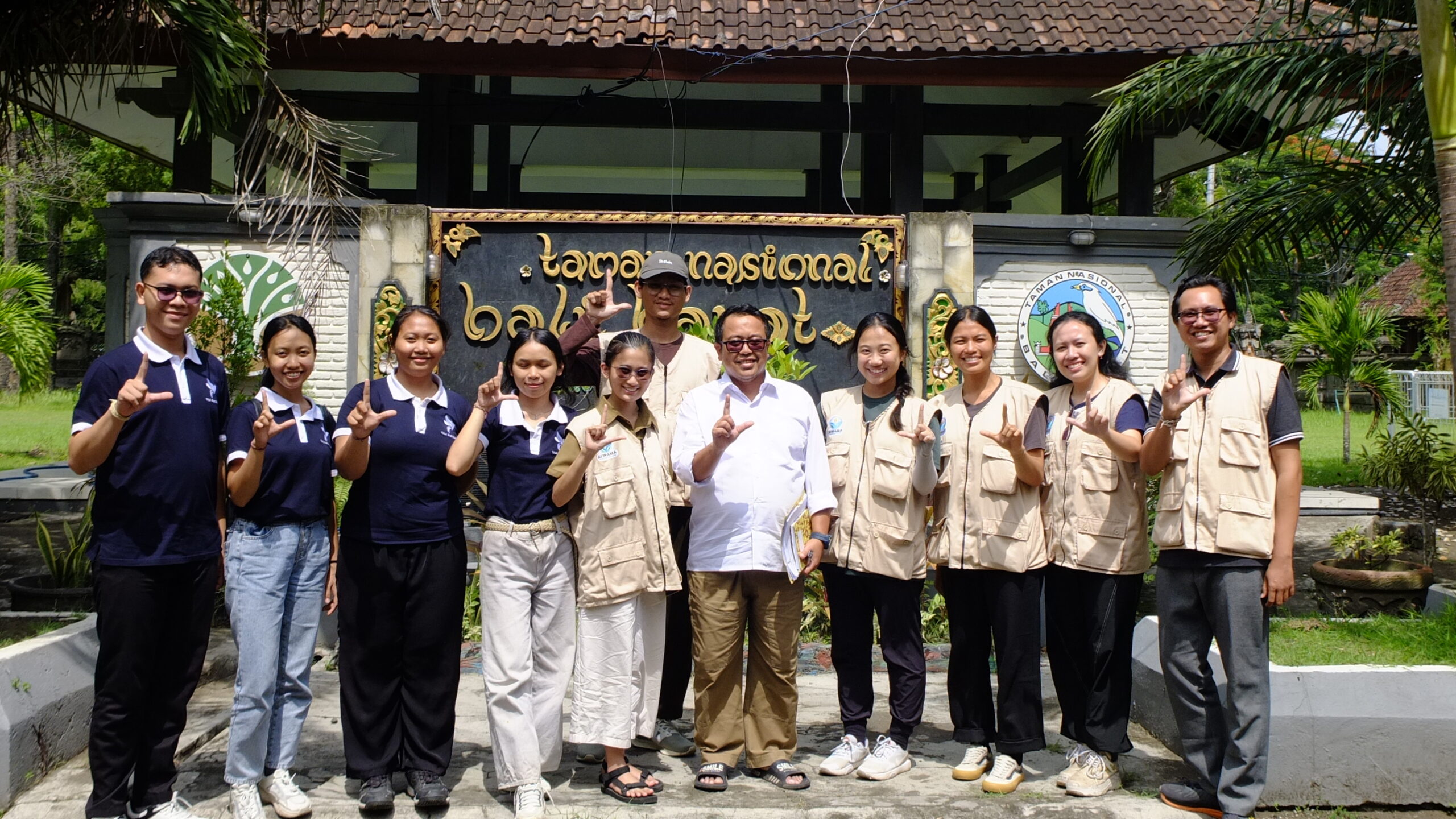 Group photo with the Head of the West Bali National Park Office