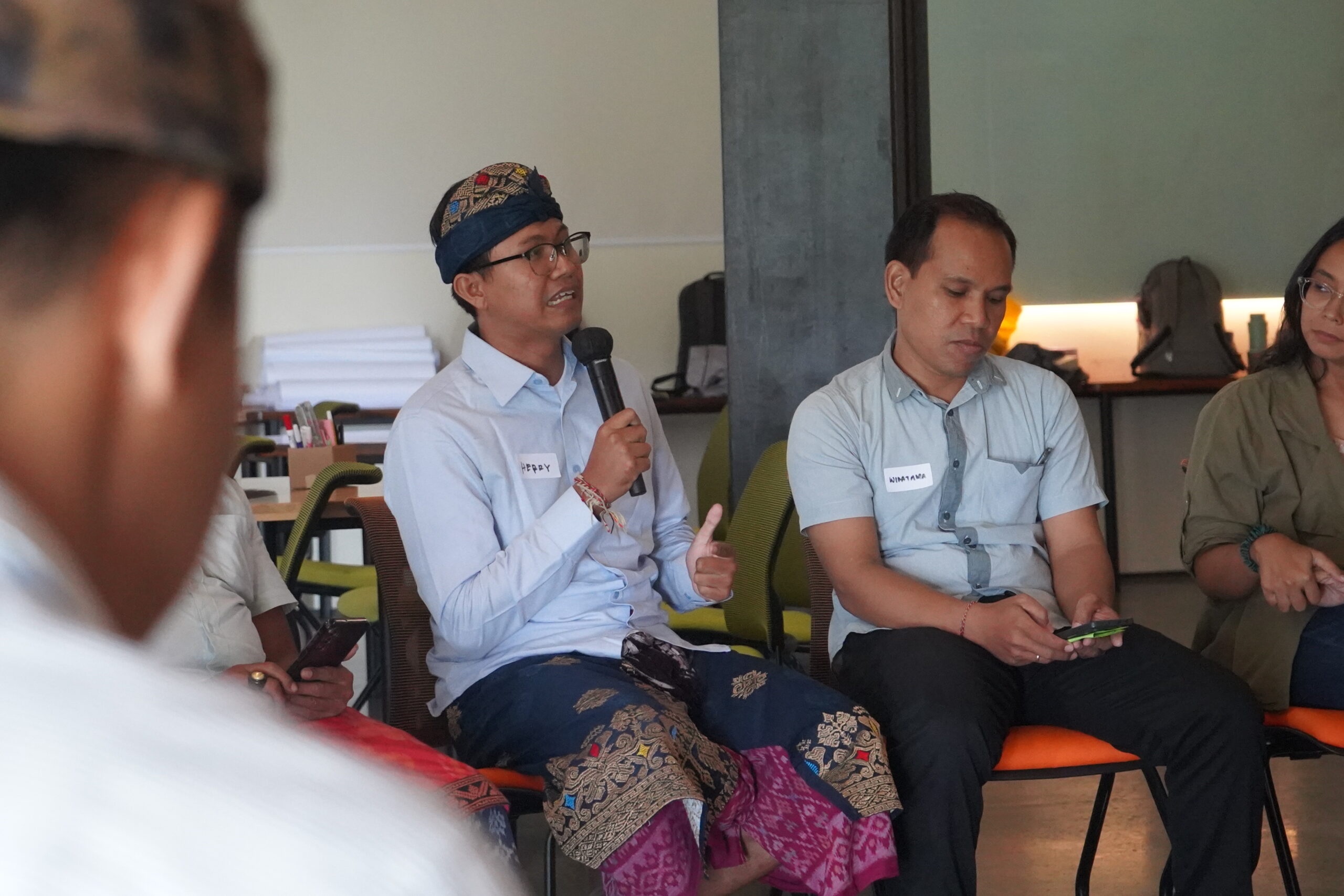 Herry, Director of the AVIRAMA Foundation, participated in the discussion and shared his opinion